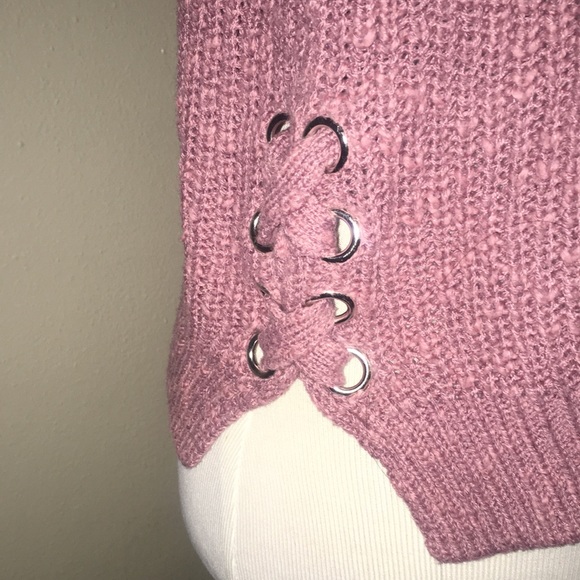 Mauve sweater - Picture 3 of 3